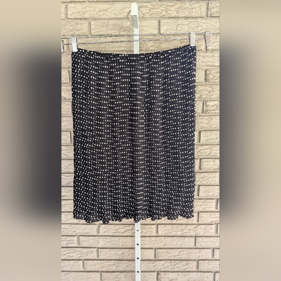 English Laundry Dresses & Skirts - English Laundry Black White Polka Dot Pleated Lined Skirt XL EUC